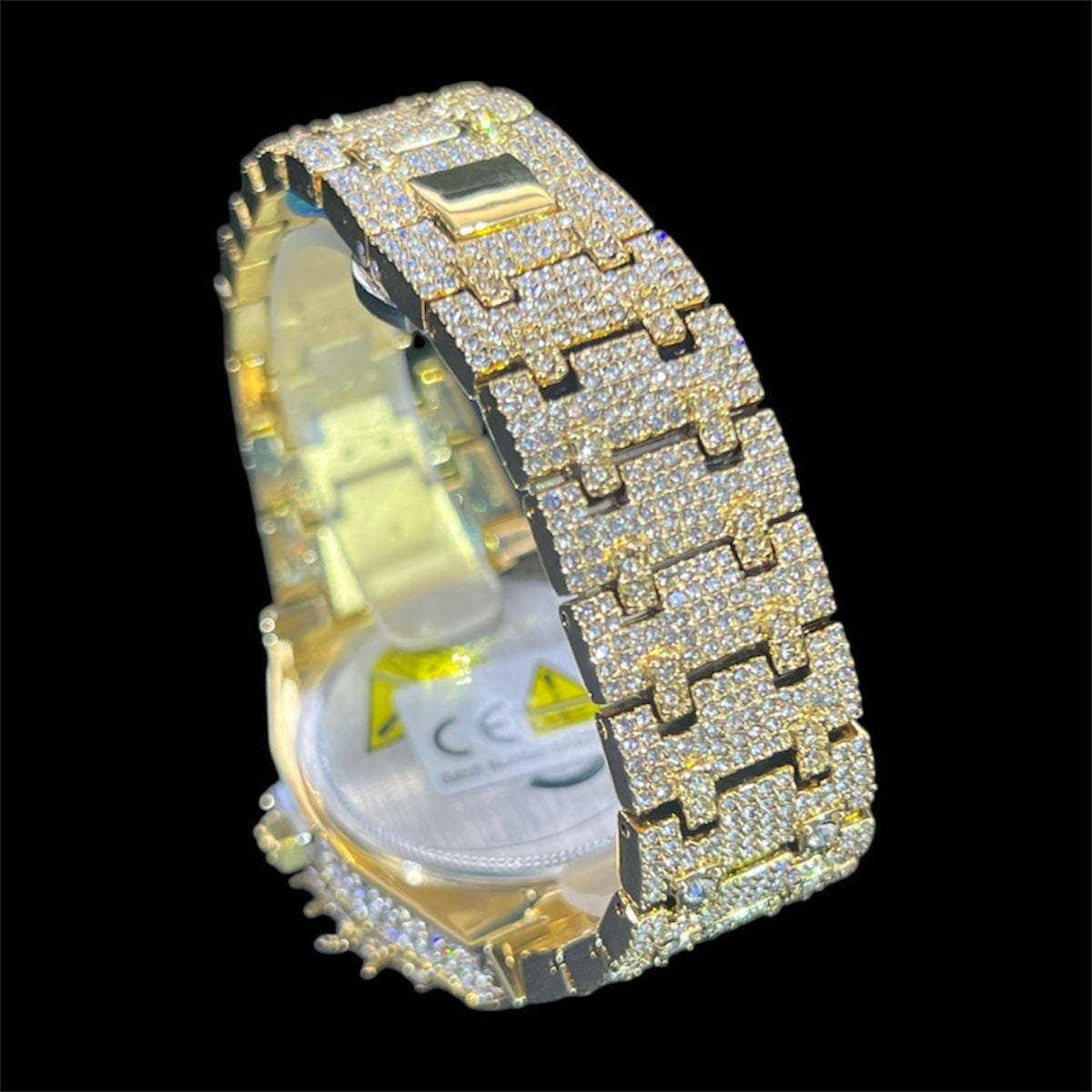 Royal Thorne 44mm – Fully Iced Gold-Plated