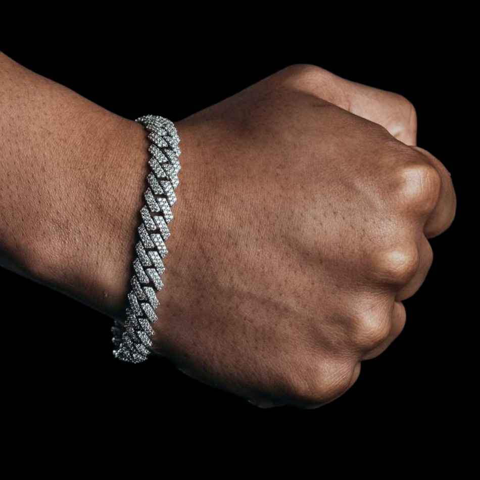 Iced Out Cuban Link Bracelet With Baguette Stones – Bijouterie Gonin