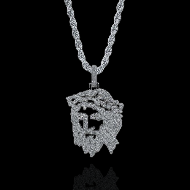 Pendentif tête de Jésus ouvert glacé