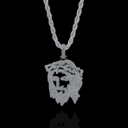 Pendentif tête de Jésus ouvert glacé